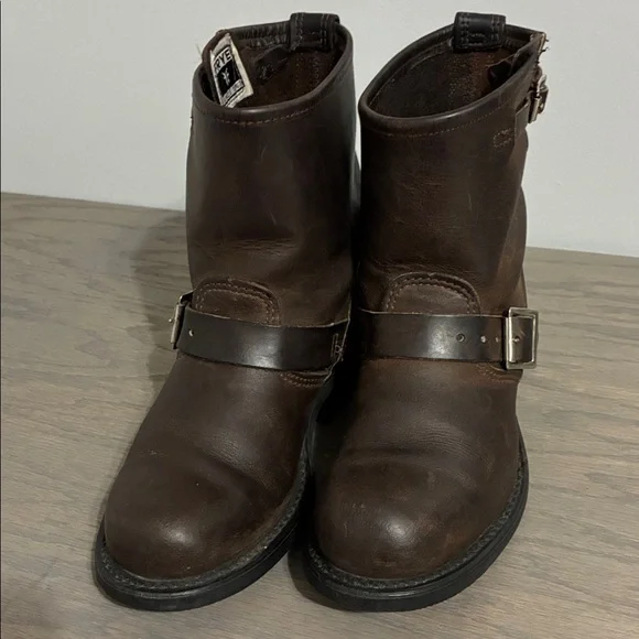 Frye Engineer 6R 77500 Womens Brown Leather Adjustable Strap Boots - Picture 5 of 10